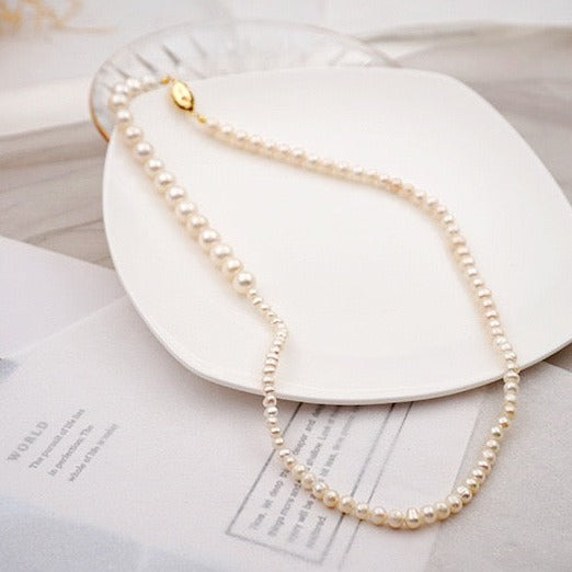 Elegant Long Gradual Pearls Necklace