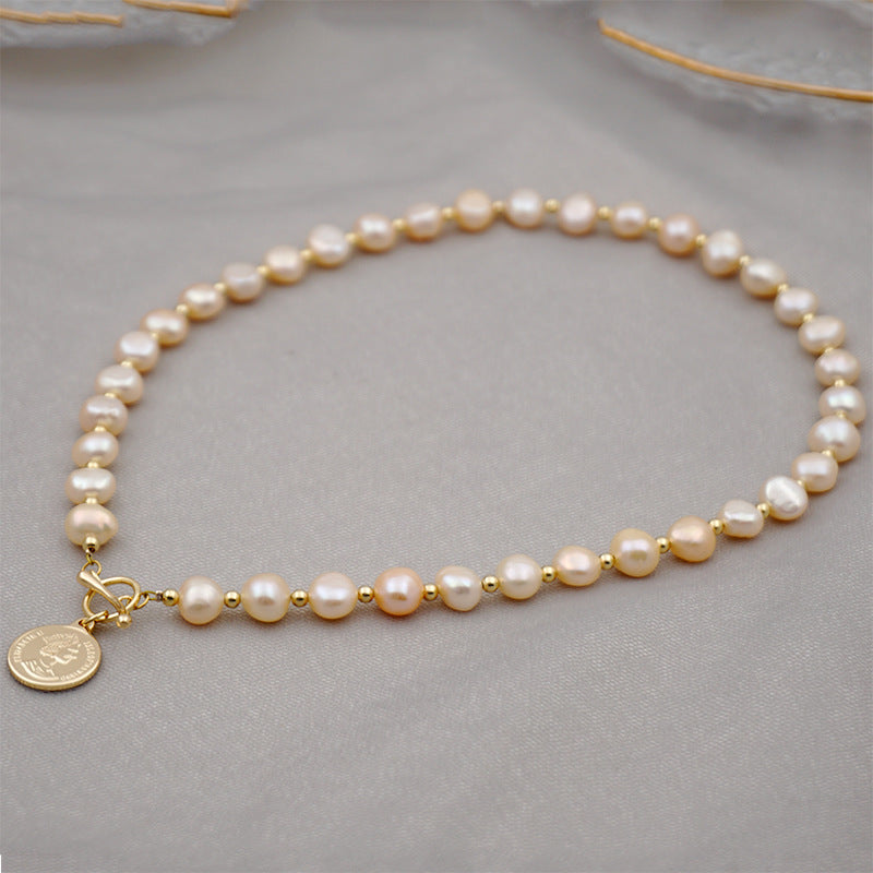 Coin Pendant Pearl Necklace for Elegant Style