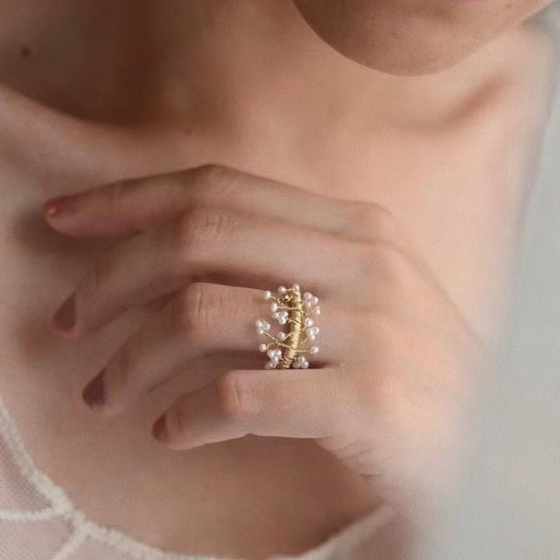 Delicate Mini Pearl Wire Ring Design