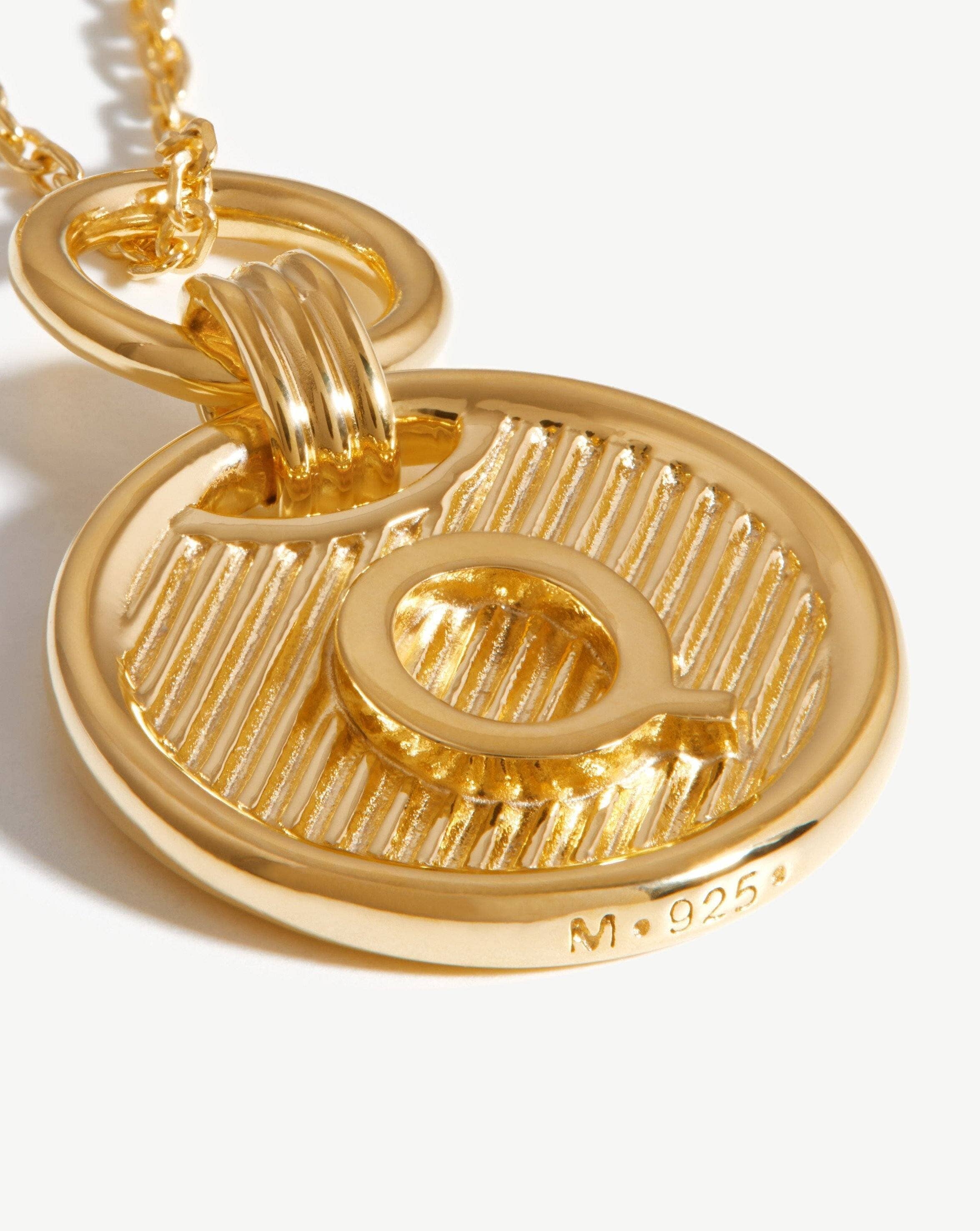 Initial Pendant Necklace - Initial Q | 18k Gold Vermeil