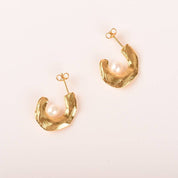 CASSIE Pearl Earrings