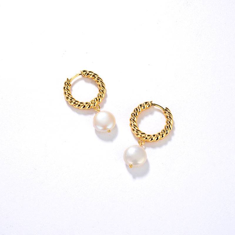 Stylish Drop Earrings with Elegant Pearls