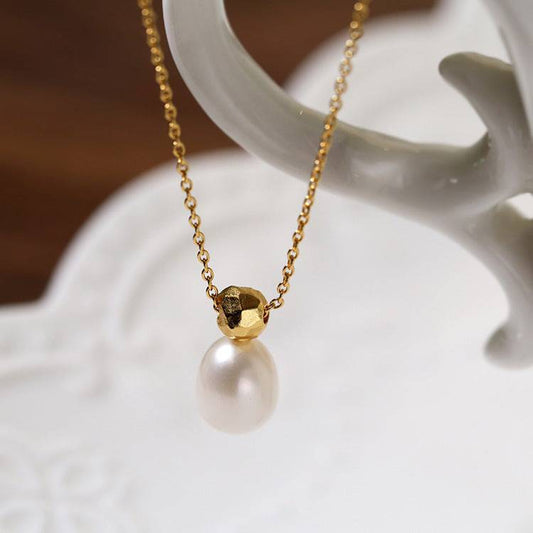 Elegant Teardrop Baroque Pearl Necklace Design