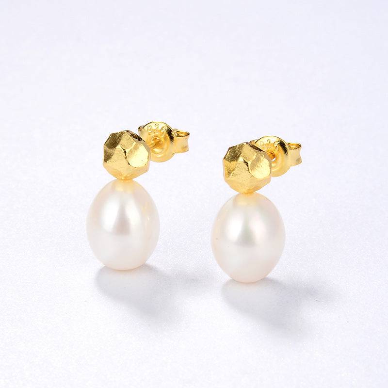 Elegant Teardrop Pearl Dangle Earrings