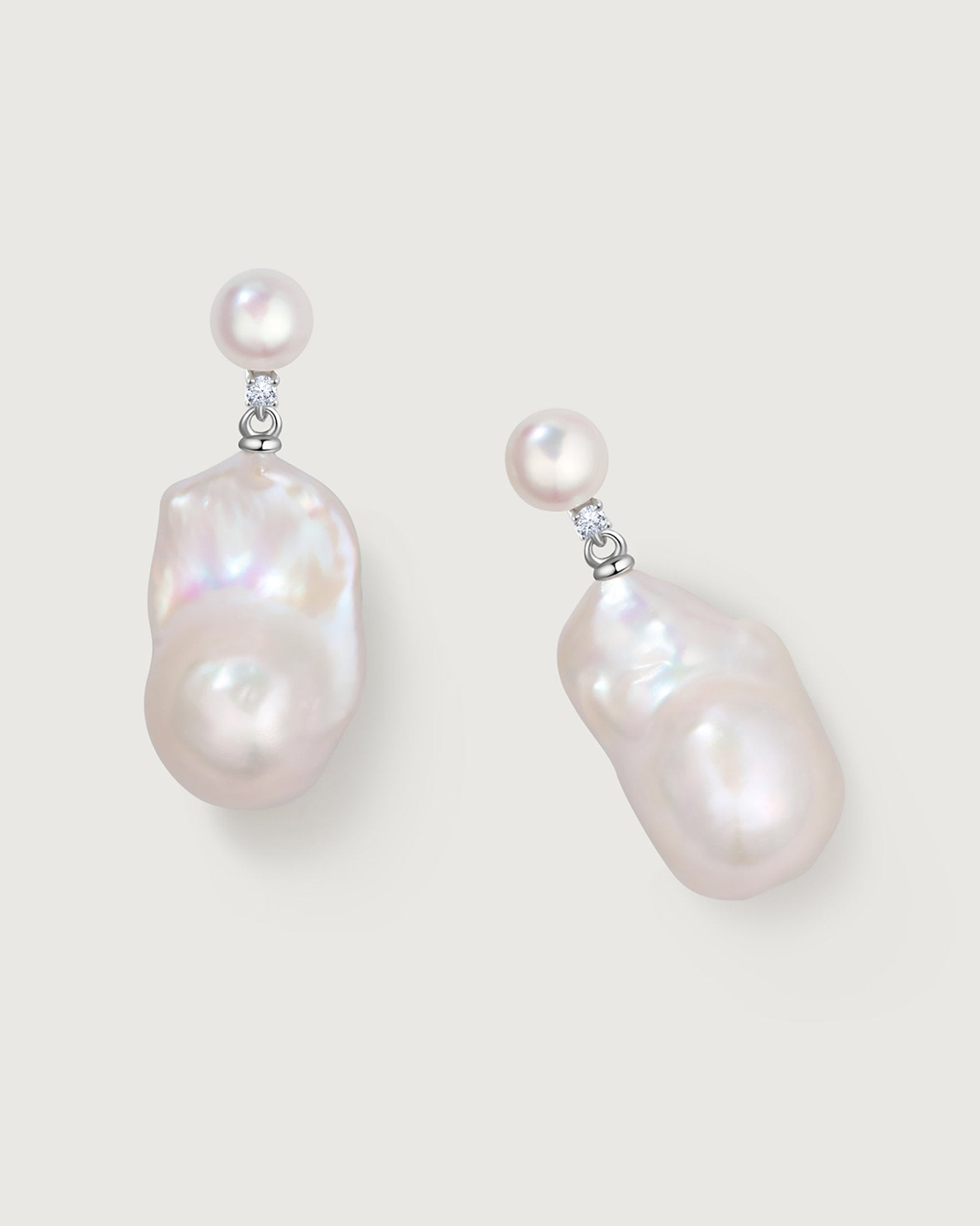 lotus-baroque-pearl-earring-217139_f2a4a591-45d5-458e-91d9-b3c325025586.jpg