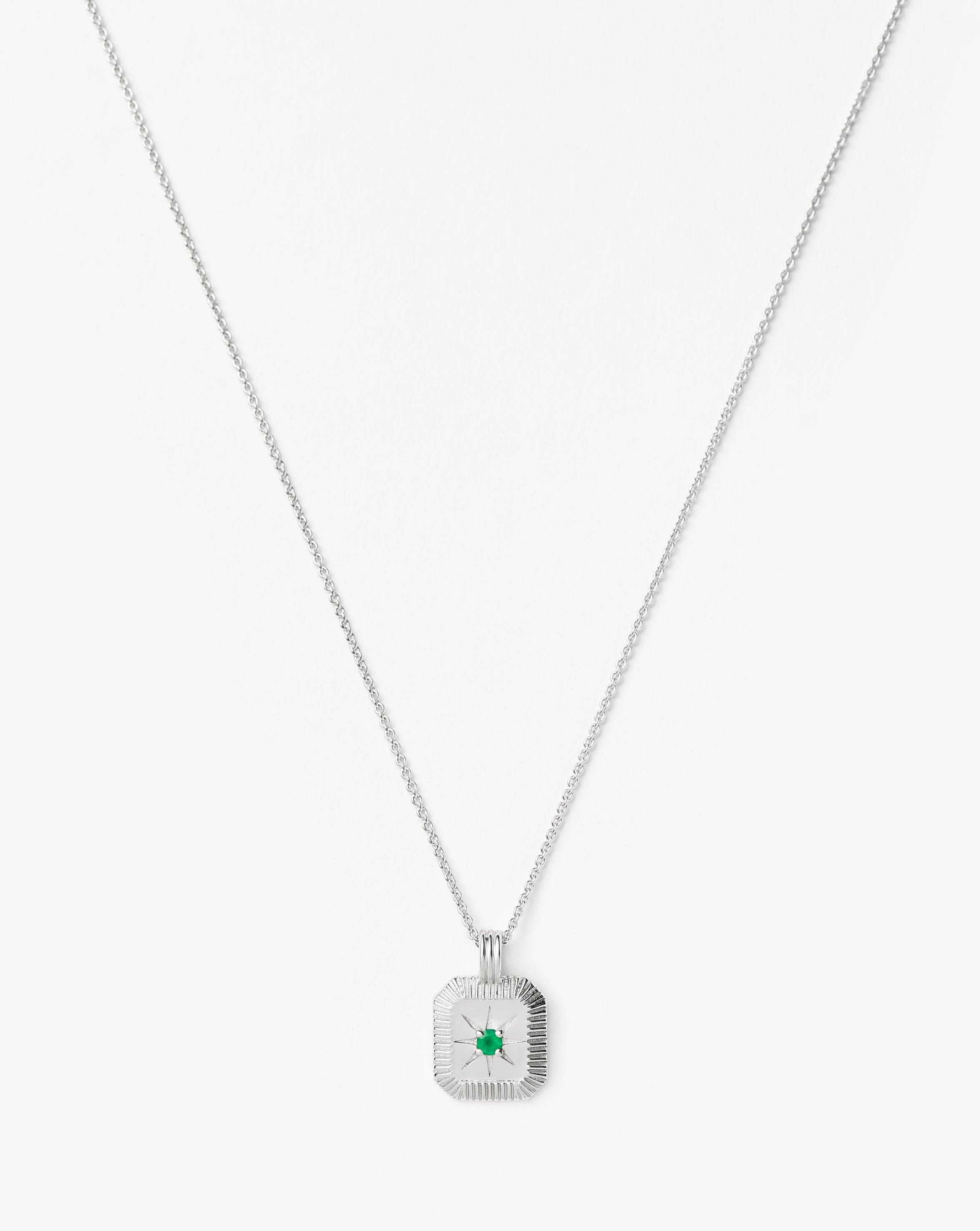 may-birthstone-pendant-necklace-dyed-green-chalcedonymay-necklaces-missoma-947181_e4f9647a-0b94-45c2-8e47-d28e0c1597d3.jpg