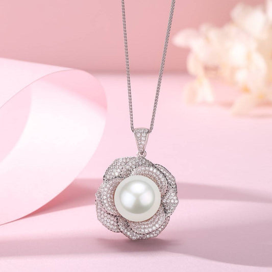 Freshwater Pearl Floral Pendant Necklace for Women