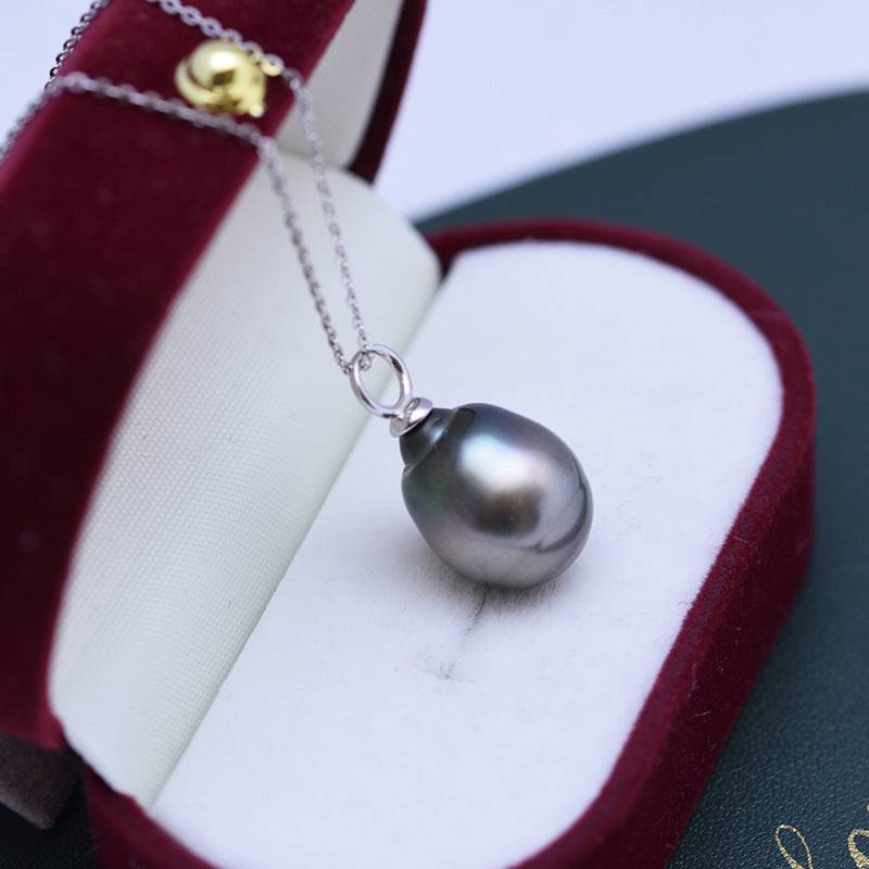 Tahitian Baroque Pearl Teardrop Pendant Necklace in Silver