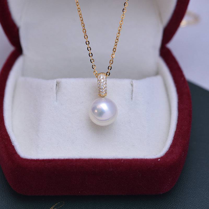 Freshwater Pearl and Anouk Design Necklace