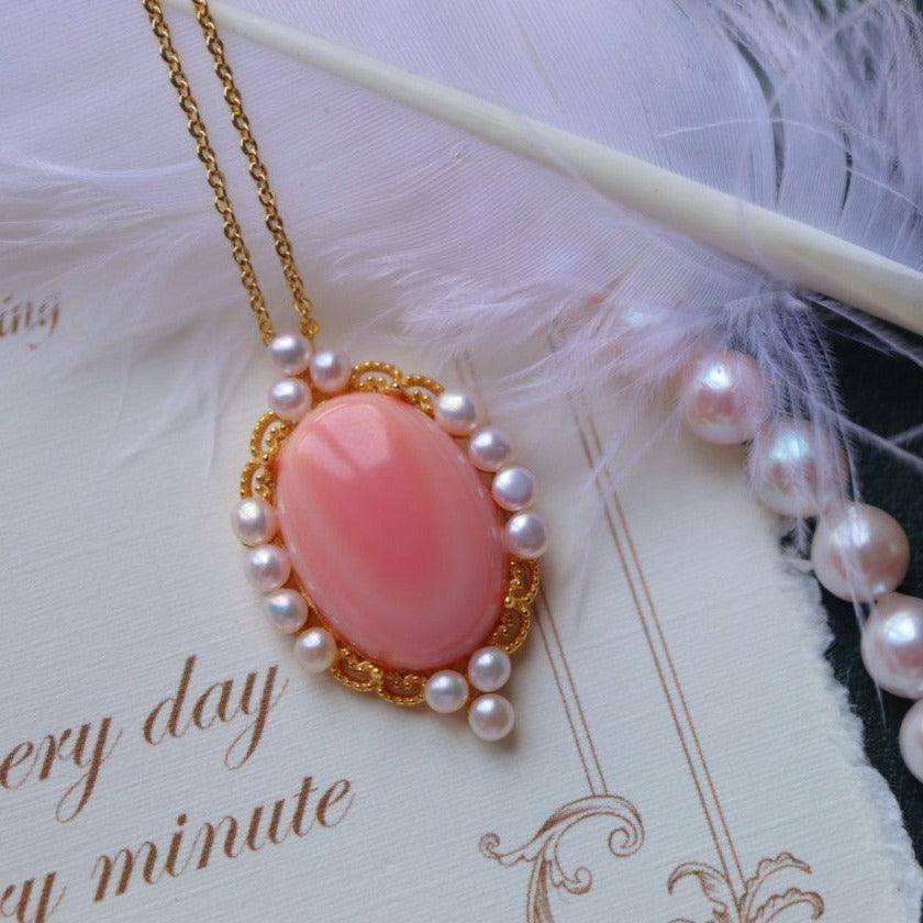 Oval Pink Conch Shell Pearl Earrings and Necklace Set