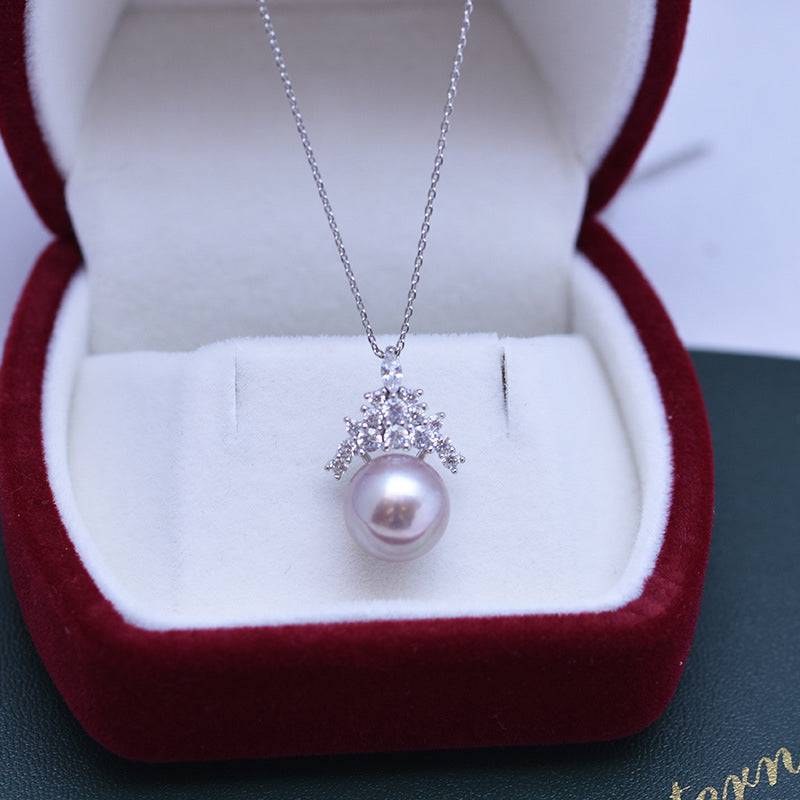 Freshwater Purple Pearl and Queen Pendant Necklace