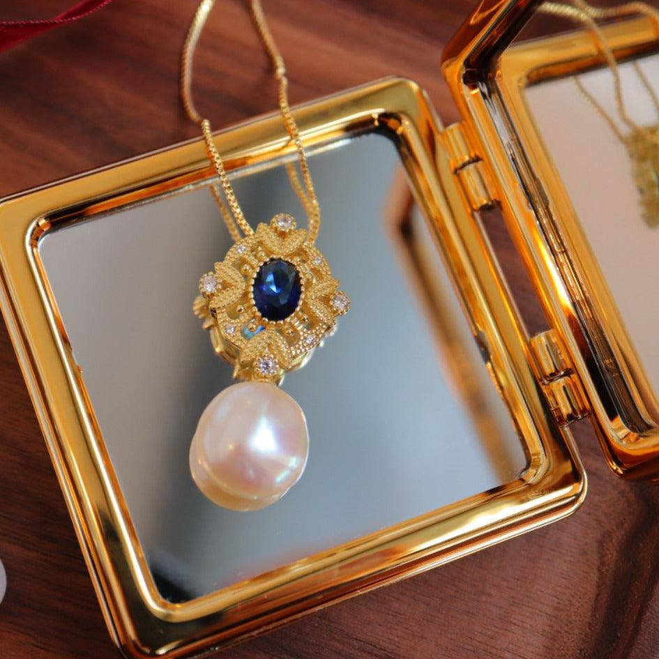 Vintage Baroque Pearls Necklace in Gold Vermeil with Sapphire