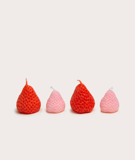 Scented Candle in Fresh Strawberry Fragrance