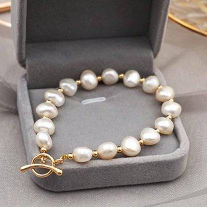 Elegant Pearl Bracelet for Stylish Looks