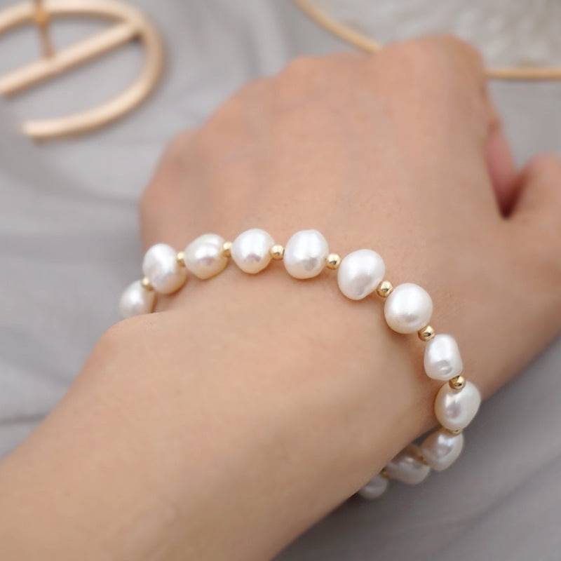 wh-bracelets-teresa-pearl-bracelet-36626290442473_d77773ca-d1a2-4bfa-a3db-8649dc785d44.jpg