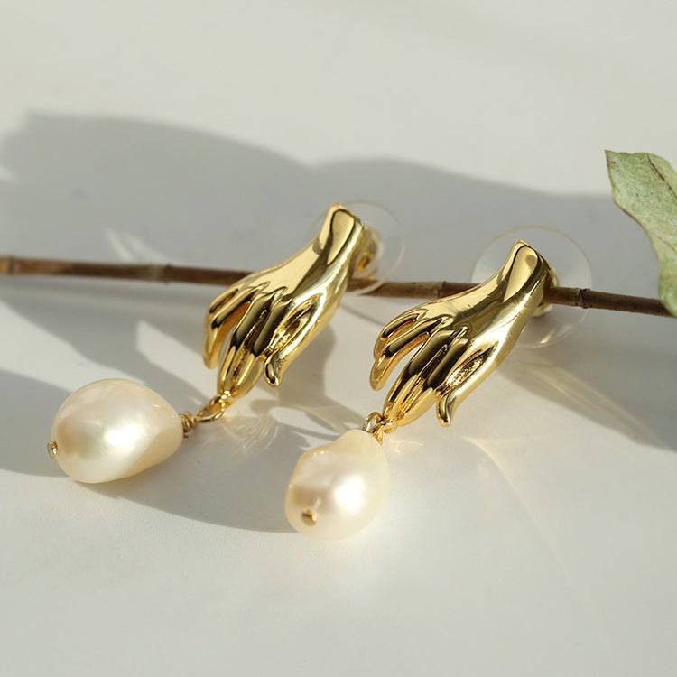 Gold Earrings with Finger Pearl Design